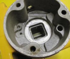 Meyer E-47 Sump Base Casting Flaw